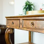 펜션 Rounton By Luxury Travel Emporium- Hot Tub - Sea Views - Parking
