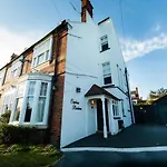 Rounton By Luxury Travel Emporium- Hot Tub - Sea Views - Parking * 로빈후즈베이
