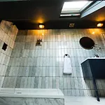 펜션 Rounton By Luxury Travel Emporium- Hot Tub - Sea Views - Parking