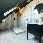 펜션 Rounton By Luxury Travel Emporium- Hot Tub - Sea Views - Parking