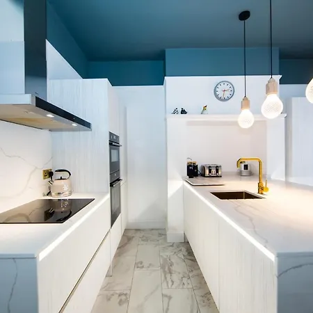 Rounton By Luxury Travel Emporium- Hot Tub - Sea Views - Parking * Робин-Худс-Бей