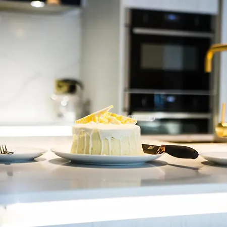 Rounton By Luxury Travel Emporium- Hot Tub - Sea Views - Parking