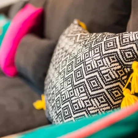 Дом отдыха Rounton By Luxury Travel Emporium- Hot Tub - Sea Views - Parking