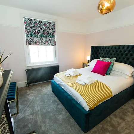 Nyaraló Rounton By Luxury Travel Emporium- Hot Tub - Sea Views - Parking Robin Hood's Bay