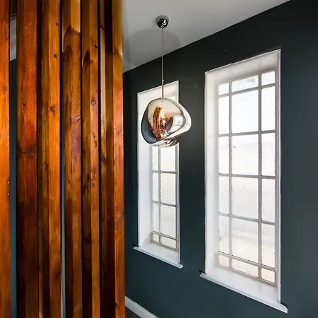 Rounton By Luxury Travel Emporium- Hot Tub - Sea Views - Parking 度假居